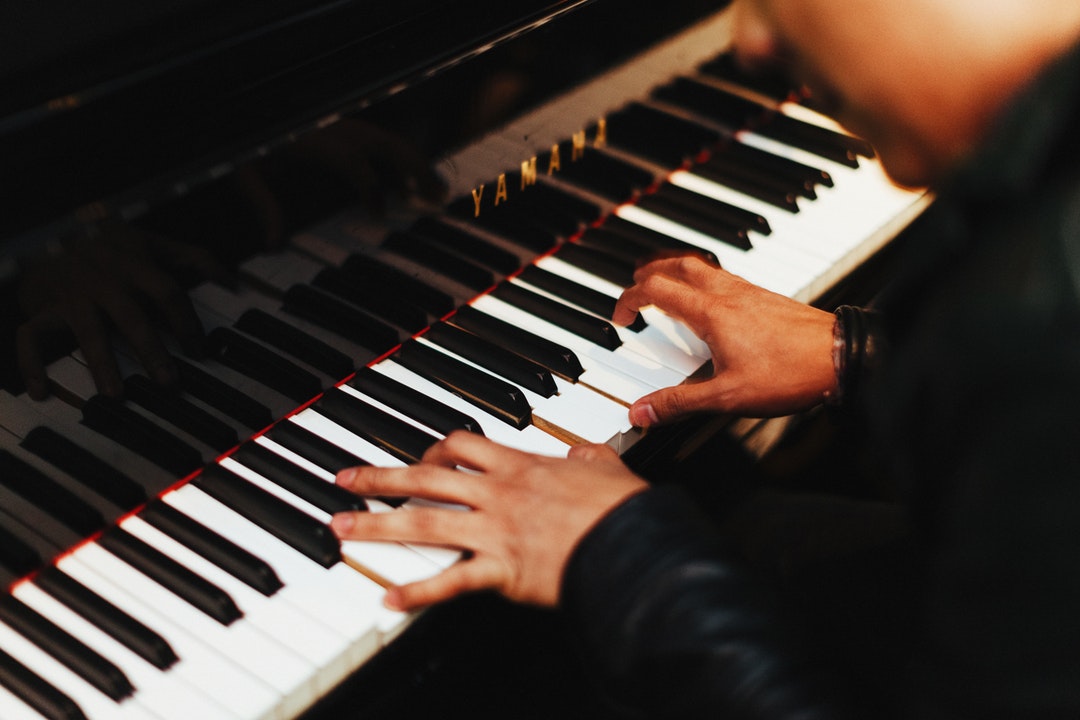 10 Best Songs on the Piano for Beginners To Learn